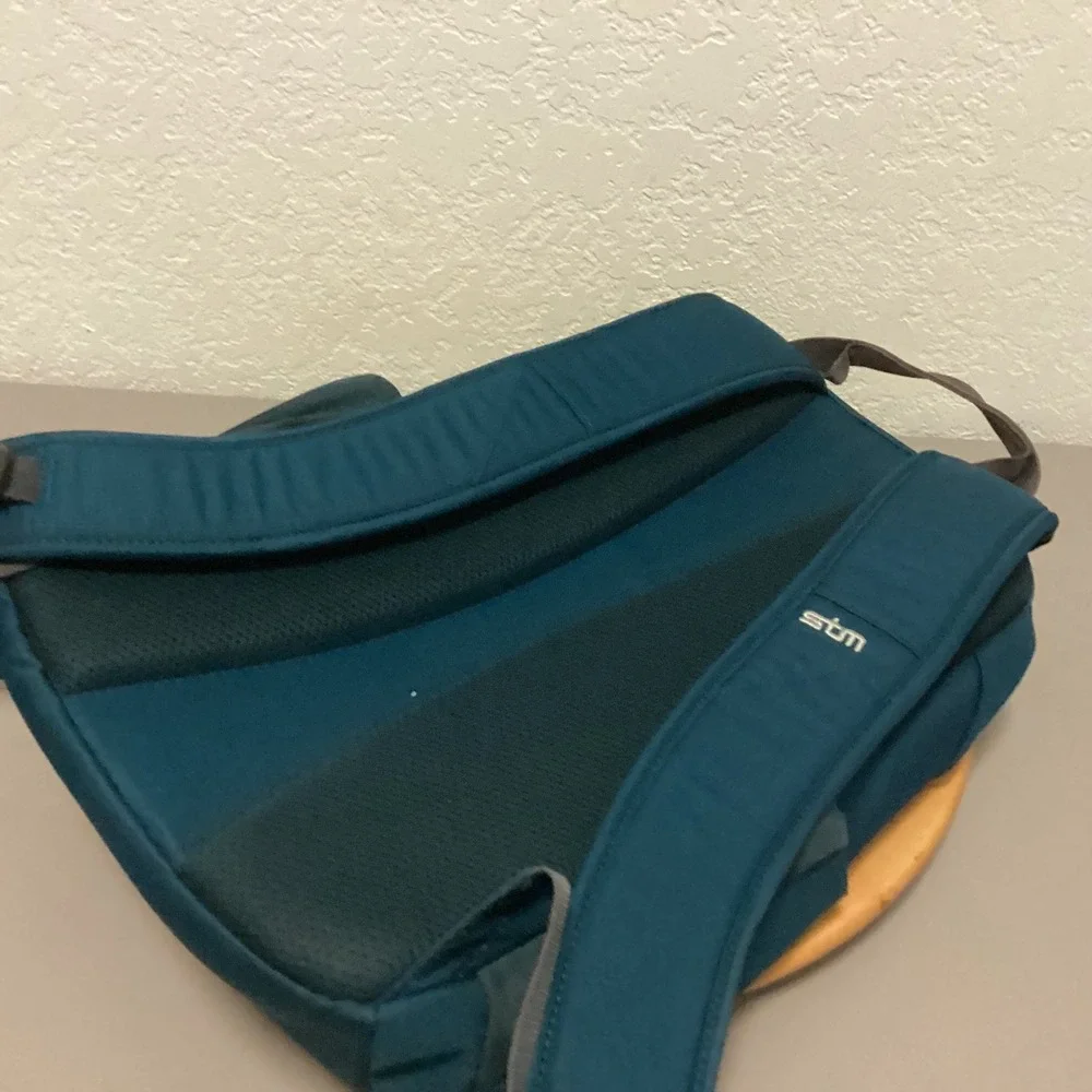 STM Laptop Backpack Unisex OS Teal Blue Padded Sleeve Tech Organizer Pocket
